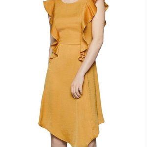 BCBGeneration Gold Elegant Flowy Dress